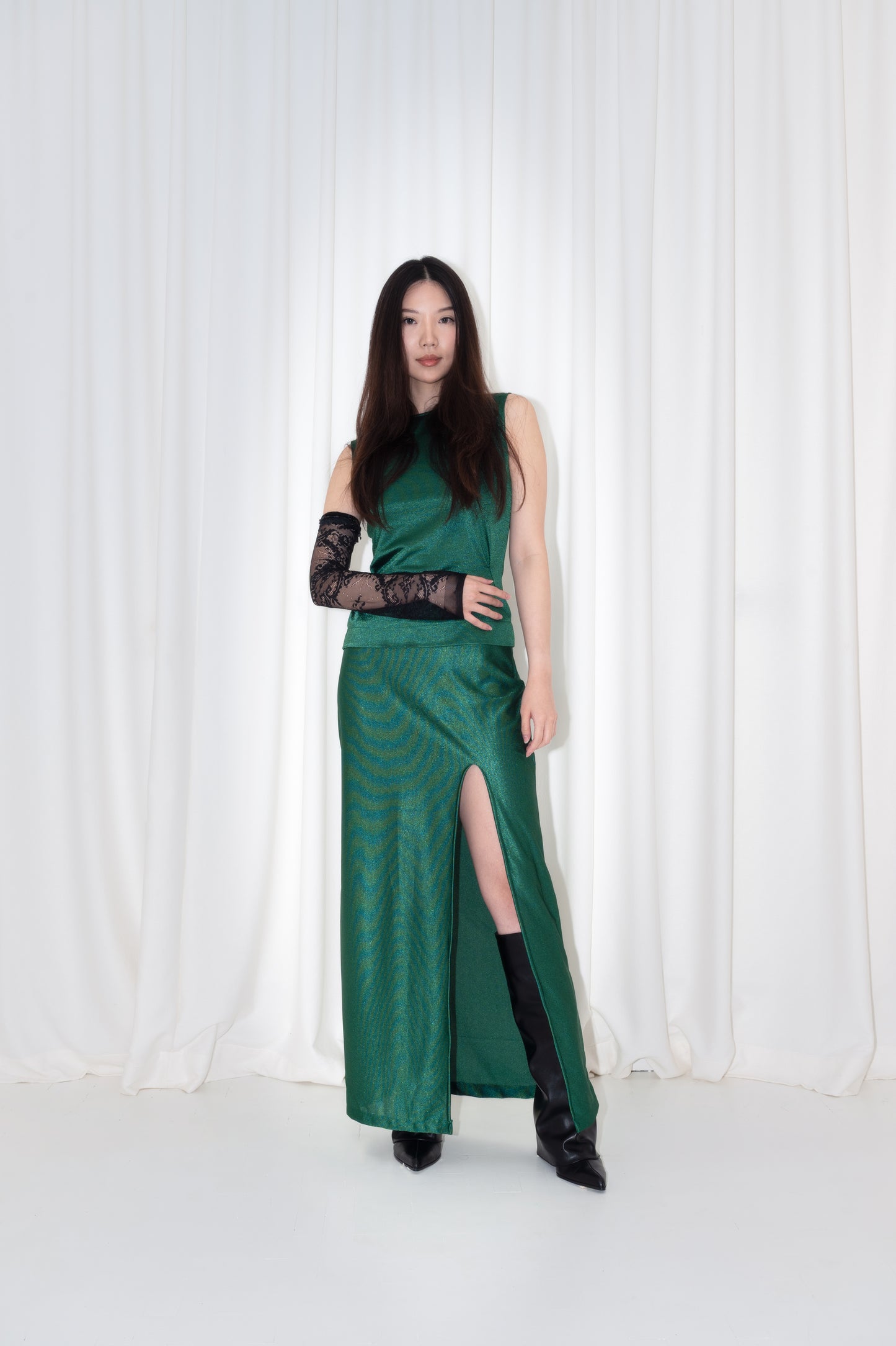 Emerald Sculpted Duo